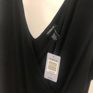 Torrid Tops - Torrid Black slimming tank Size 4 (26/28) Torrid Tops - Torrid Black slimming tank Size 4 (26/28)